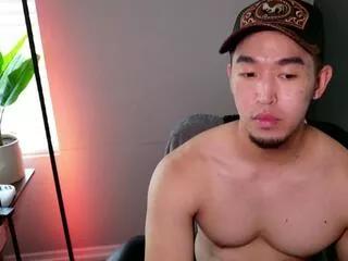 matteo_royale from Flirt4Free