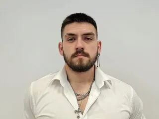 Freechat mike_platano on Flirt4Free