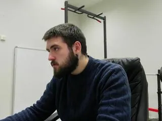 Freechat mike_platano on Flirt4Free