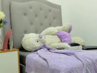 Freechat milu_owen on Flirt4Free