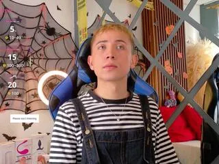 Offline naughty_scott on Flirt4Free