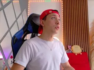 Offline naughty_scott on Flirt4Free