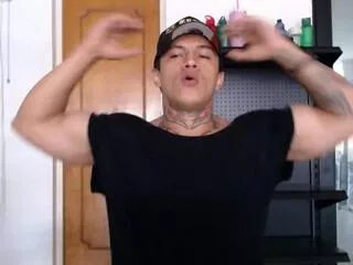 Offline nick_dwayne on Flirt4Free