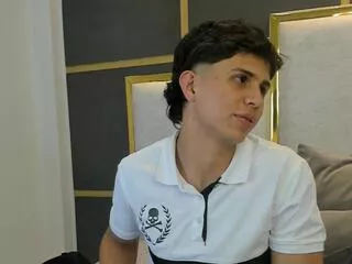 Offline nick_finne on Flirt4Free