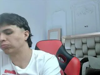 Offline nick_finne on Flirt4Free