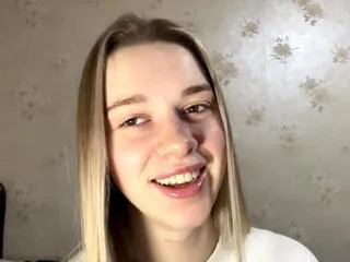 Offline nickole_giorgi on Flirt4Free