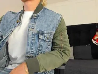 Offline nico_bellini on Flirt4Free