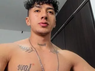 Offline nikolay_lisin on Flirt4Free