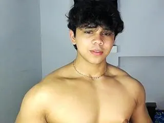 Offline noah_prada on Flirt4Free