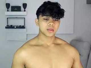 Offline noah_prada on Flirt4Free