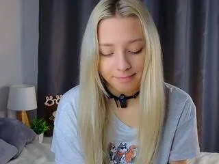 Offline odella_curvey on Flirt4Free