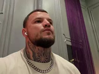 Offline oliver_sport on Flirt4Free