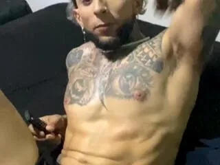 Offline oliver_terry on Flirt4Free