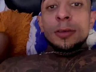 Offline oliver_terry on Flirt4Free