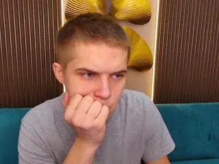 Freechat piter_ward on Flirt4Free