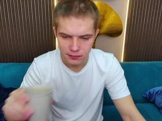 Freechat piter_ward on Flirt4Free