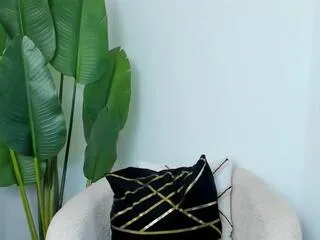 Offline pola_leone on Flirt4Free