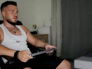 Freechat robin_summers on Flirt4Free