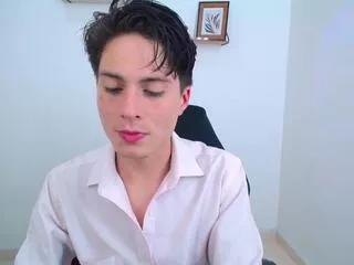 Offline ryan_rousse on Flirt4Free