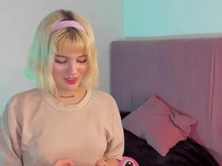 Offline samantha_brownn on Flirt4Free