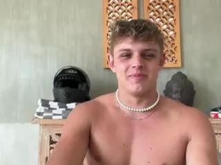 Offline sammy_steed on Flirt4Free