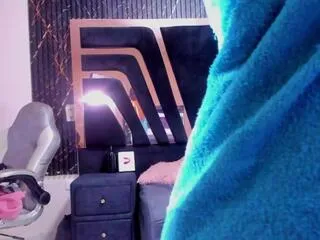 Offline samy_ivisa_noha_tomson on Flirt4Free