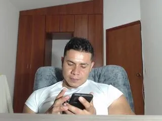 Offline santiago_puerto on Flirt4Free