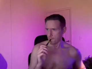 Offline sebastian_wallace on Flirt4Free