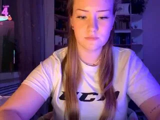 Freechat sun_guttmann on Flirt4Free