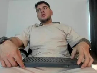 Offline teylor_creed on Flirt4Free