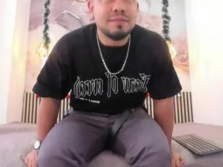 Offline thiago_ruiz on Flirt4Free