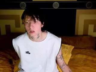 Offline travis_class on Flirt4Free