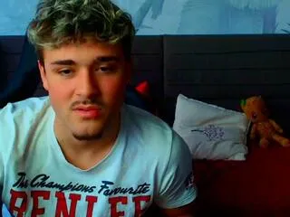 Offline wade_townes on Flirt4Free