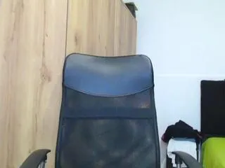 Offline walter_brownn on Flirt4Free