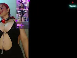 Offline yashira_lennis on Flirt4Free