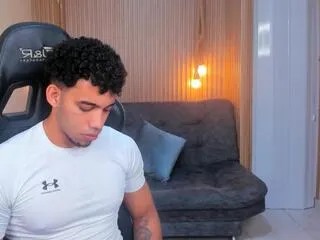 Offline zaiden_klein on Flirt4Free