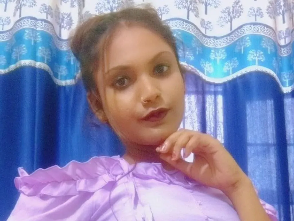 AngelRani — Private on LiveJasmin