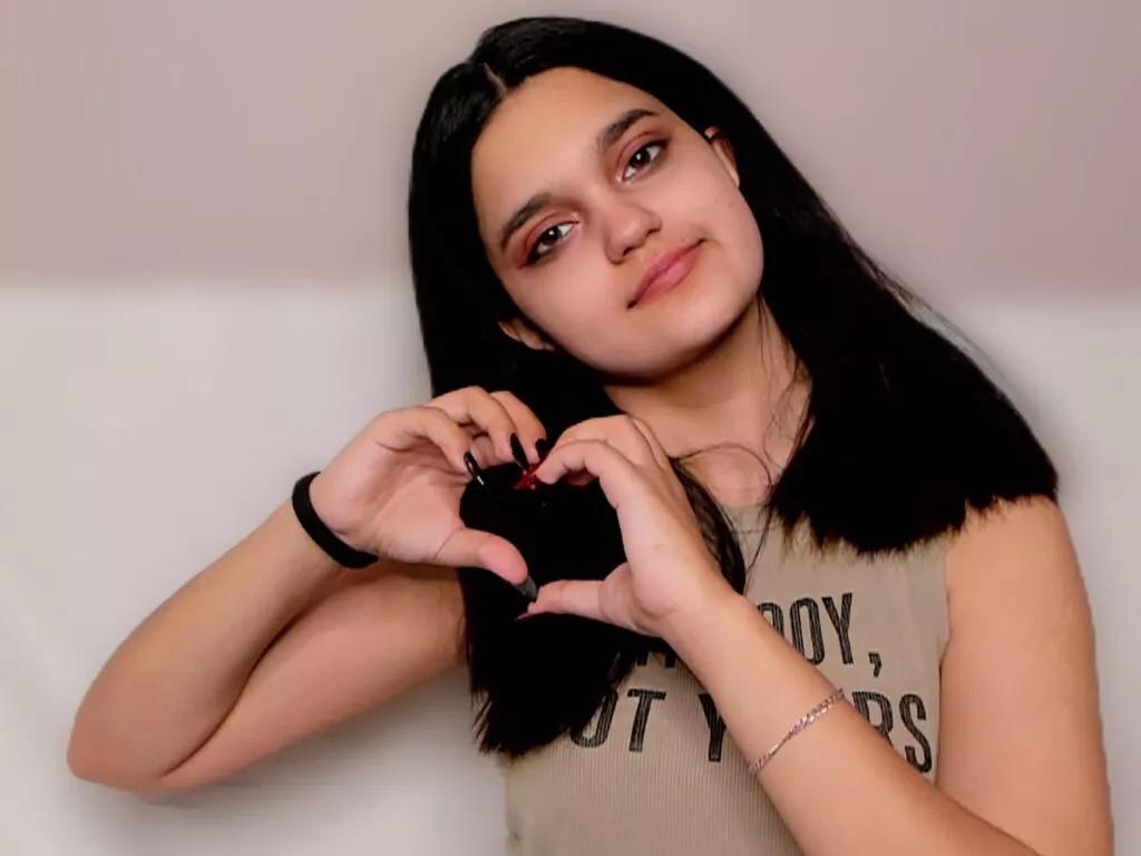 CatherynHeringto on LiveJasmin