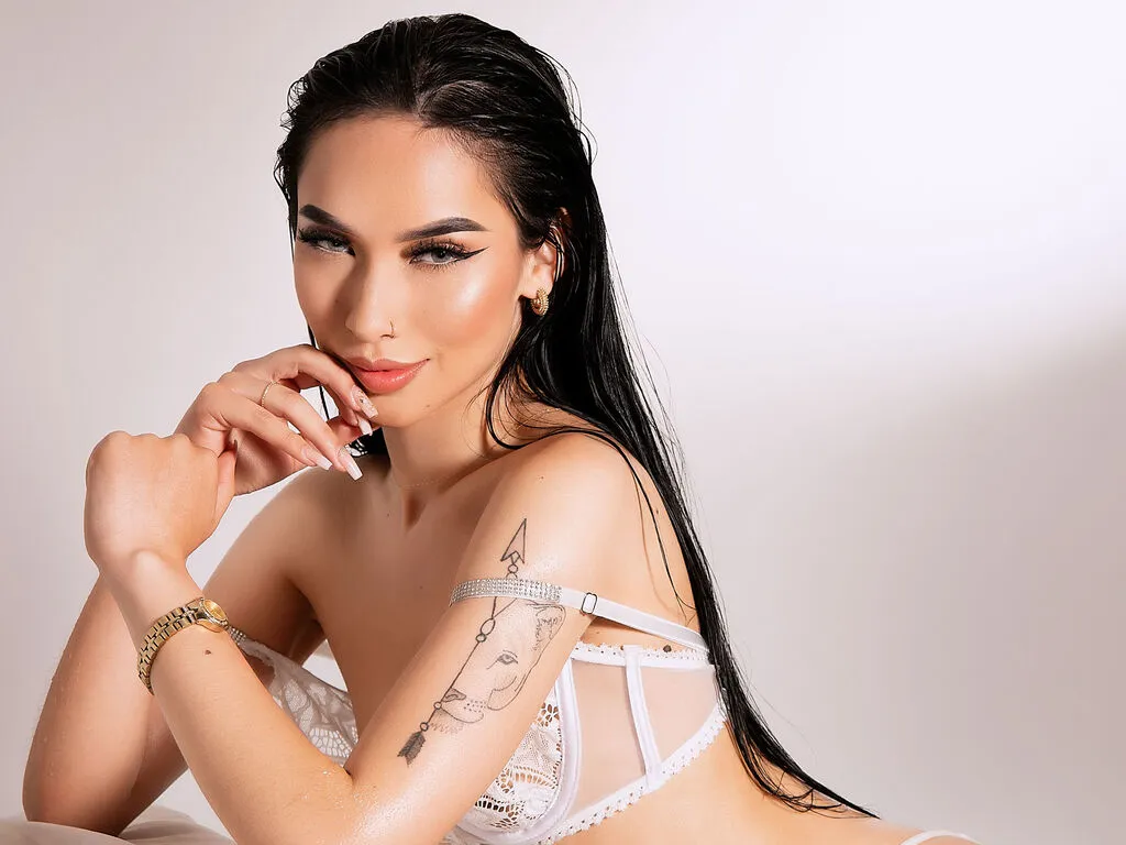 LiveJasmin EvaStonne is Private EvaStonne — I love generous men who know how to admire a woman and let me drive them wild. I get turned on by power, desire and the thrill of forbidden fantasies. Nothing excites me more than being worshiped, teased, and pushed into pure pleasure