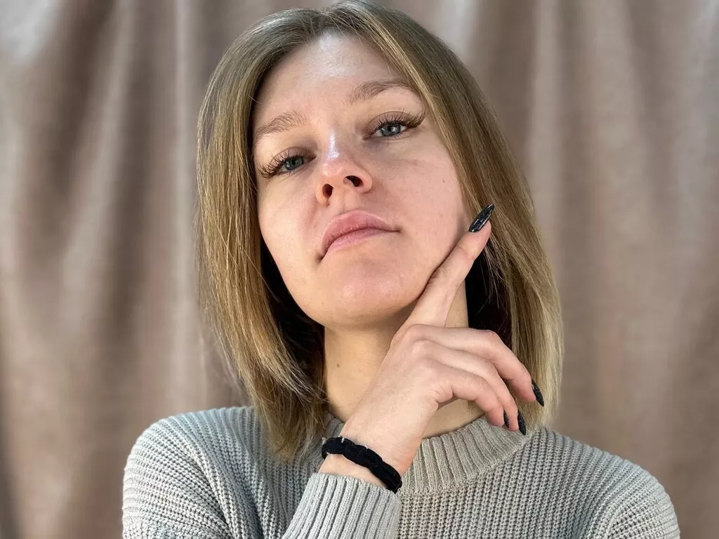 LiveJasmin JerryHemsley is Freechat JerryHemsley — I love sensual conversations, passionate glances and those who know how to conquer not only with actions, but also with words. Do you want to get to know me better?