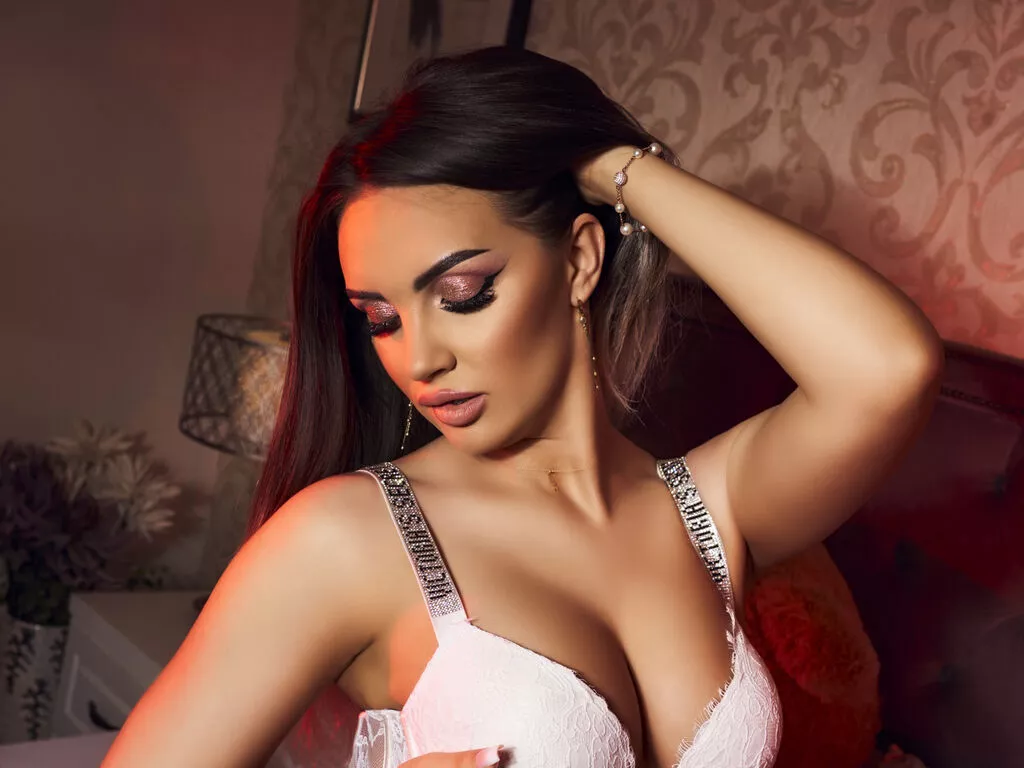 LiveJasmin KrystalRoss is Freechat KrystalRoss — My sensitive areas are my neck, my hips and my ear lobe - I just adore to be caressed there and driven crazy with tender kisses. What I love to do when we're together is to have mutual fun - this means no rush, no disrespect, just mutual fun,...