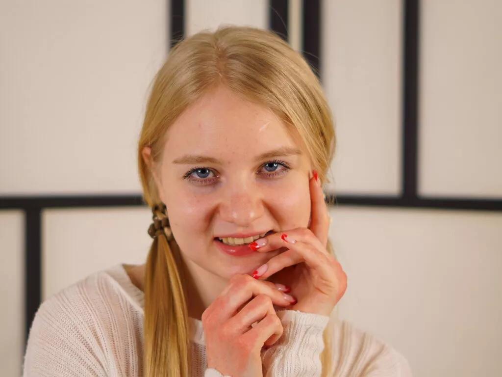 NormaBrougham on LiveJasmin