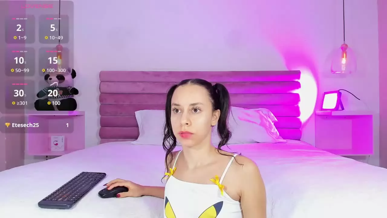 AbbyCoopr on Streamray 