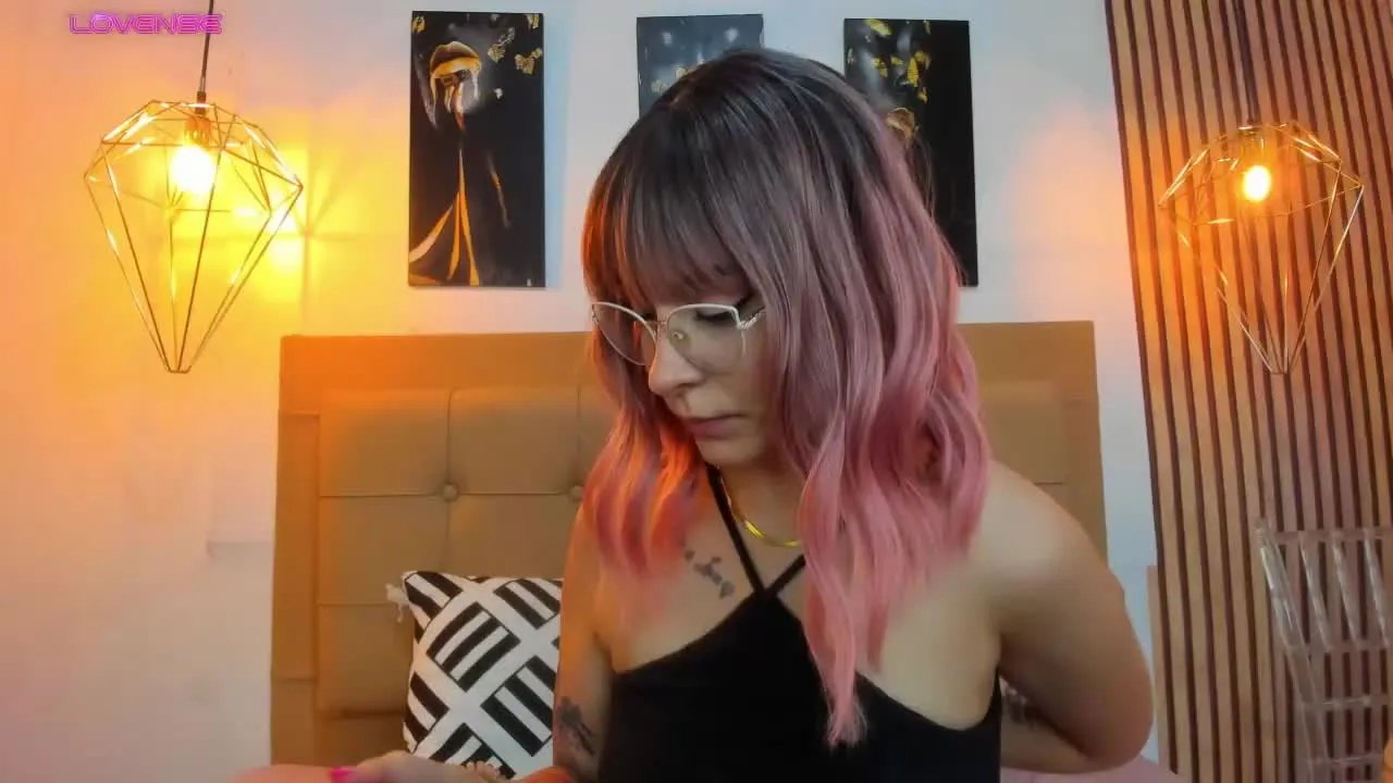 Freechat AlesziaRose on Streamray