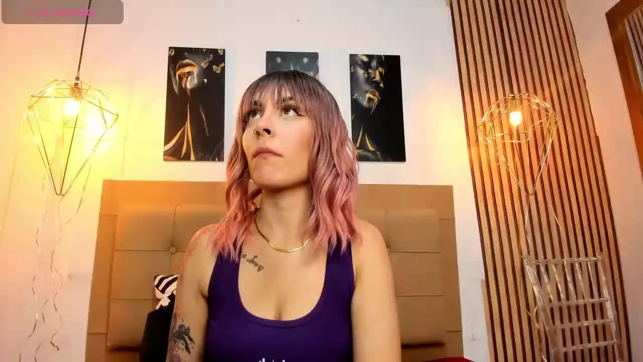 Freechat AlesziaRose on Streamray