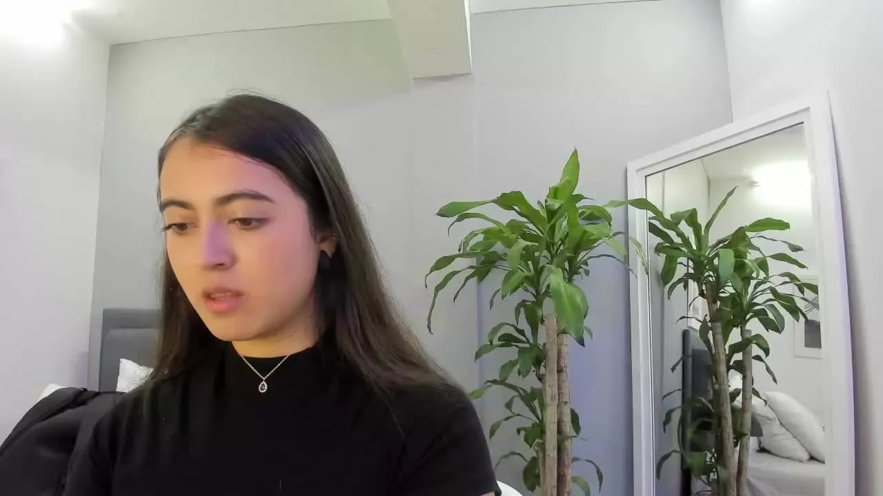 Offline AlissaScott on Streamray