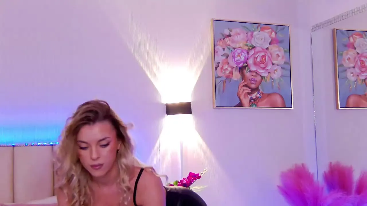 Freechat AvrilSky on Streamray