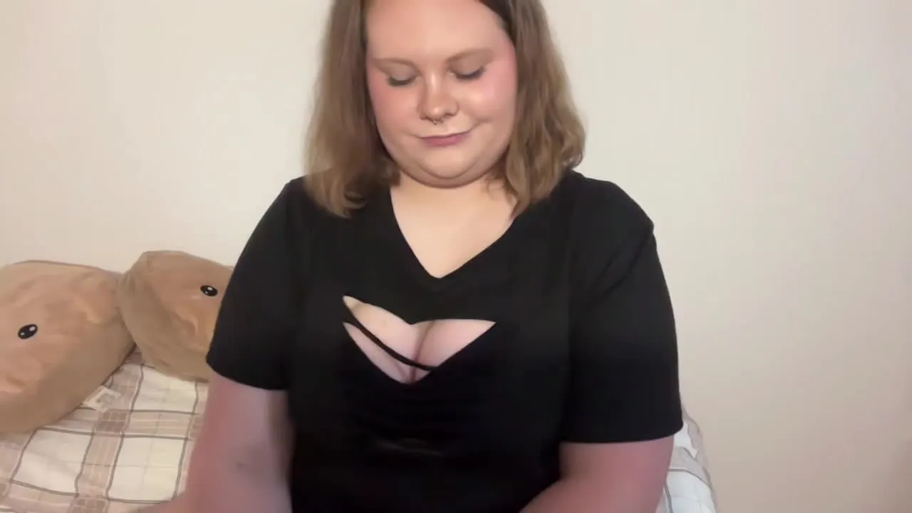 BriannaCute — Freechat on Streamray