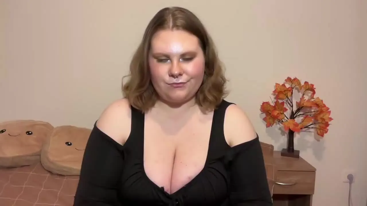 Offline BriannaCute on Streamray