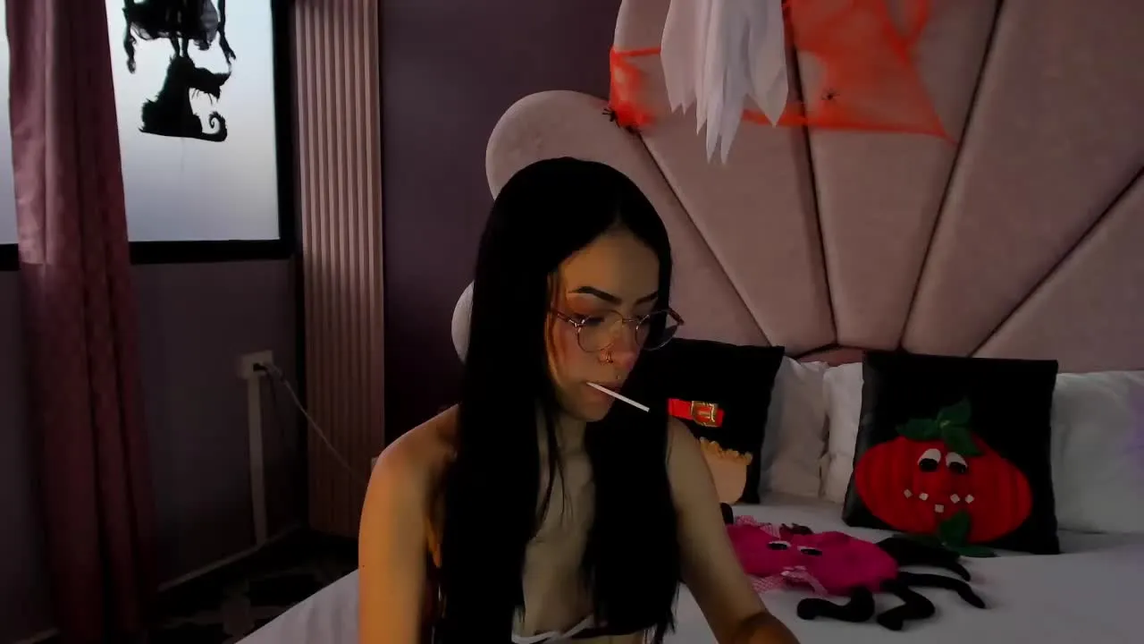 Freechat BrunaSantos on Streamray